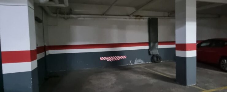 GRAN PLAZA DE GARAJE EN DONANTES DE SANGRE